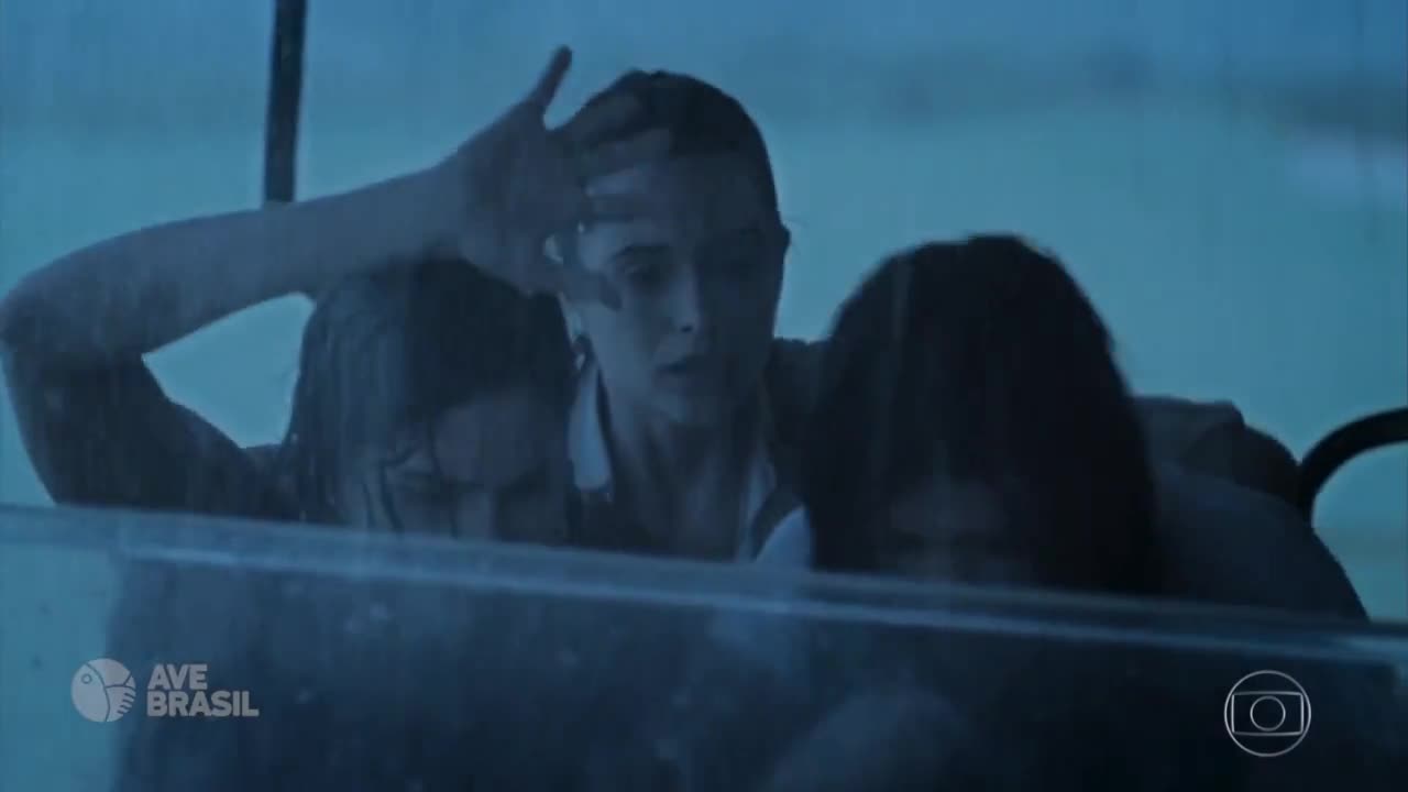 Спасайся, кто может 3 серия Спасайся, кто может 3 серия