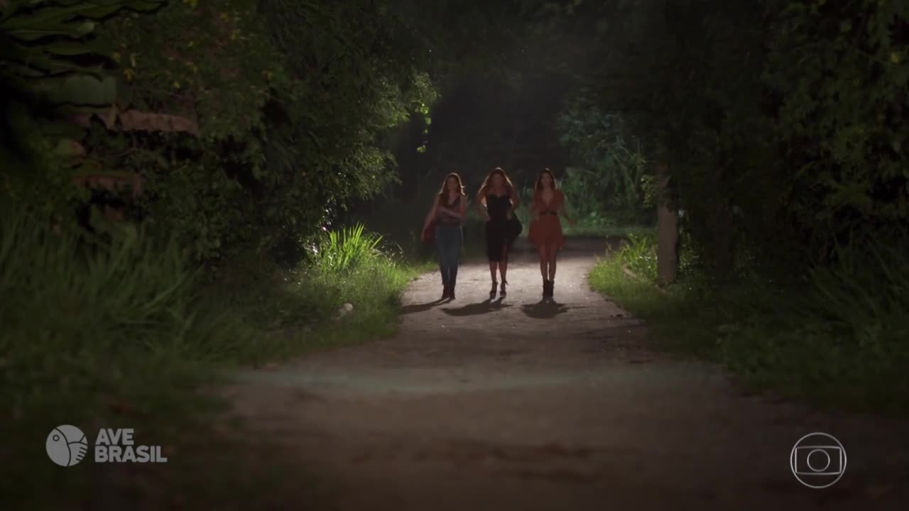 Спасайся, кто может 8 серия Спасайся, кто может 8 серия