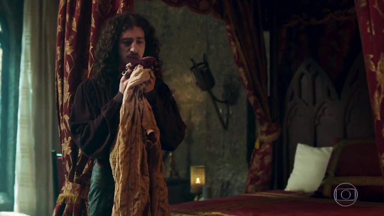 Боже, храни короля 40 серия Боже, храни короля 40 серия