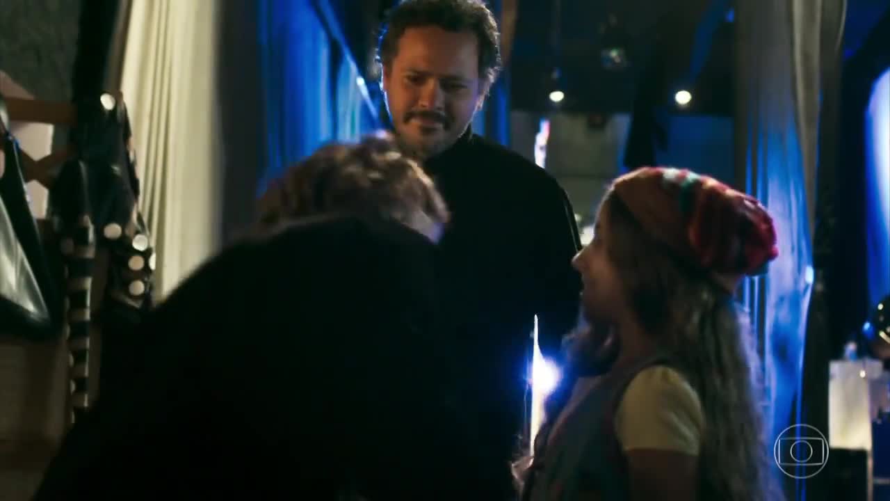 Лови, лови 1 серия Лови, лови 1 серия