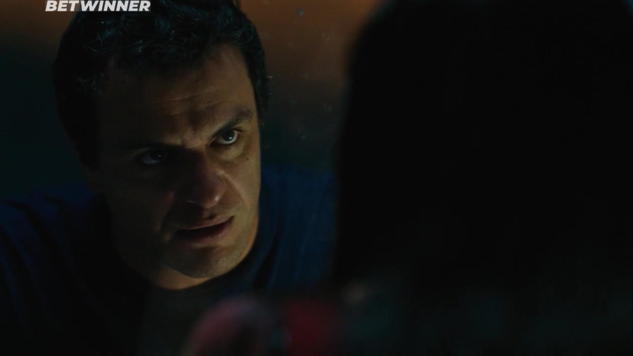 Тюремщики 2 серия