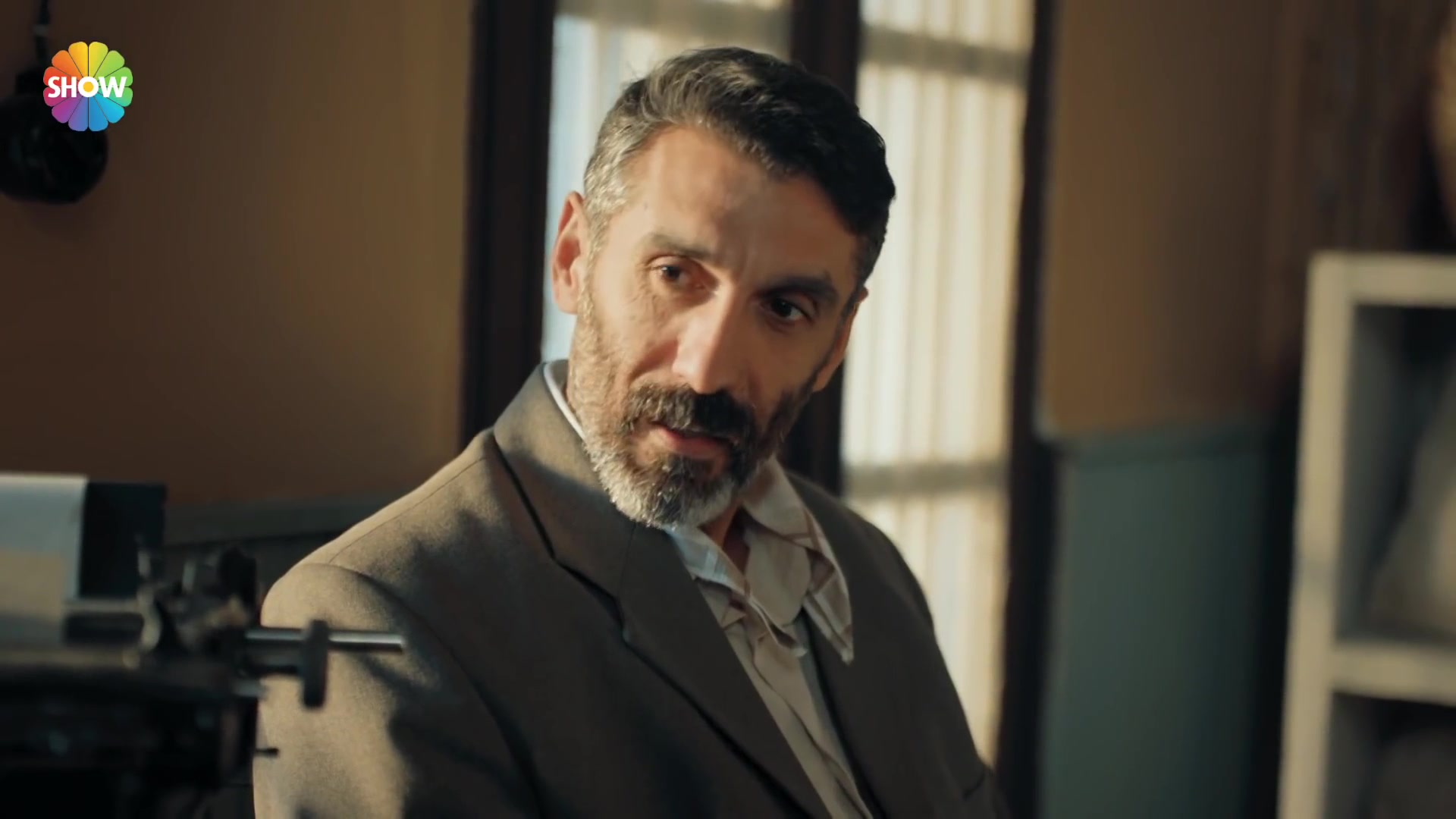 Азиз 18 серия Азиз 18 серия