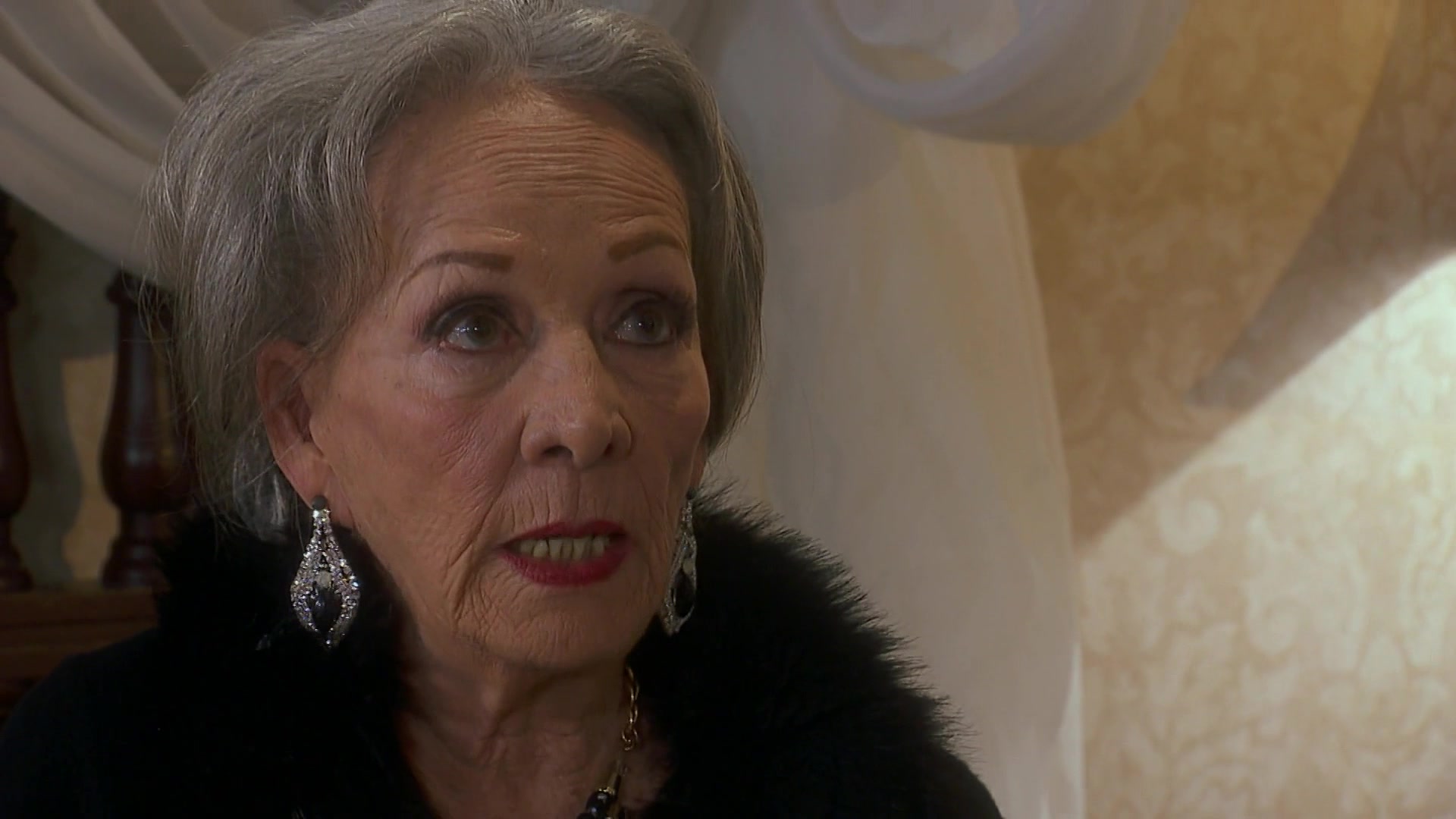 Итальянка собирается замуж (2014) 125 серия