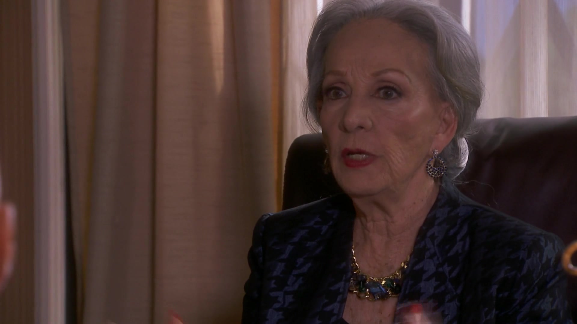 Итальянка собирается замуж (2014) 130 серия