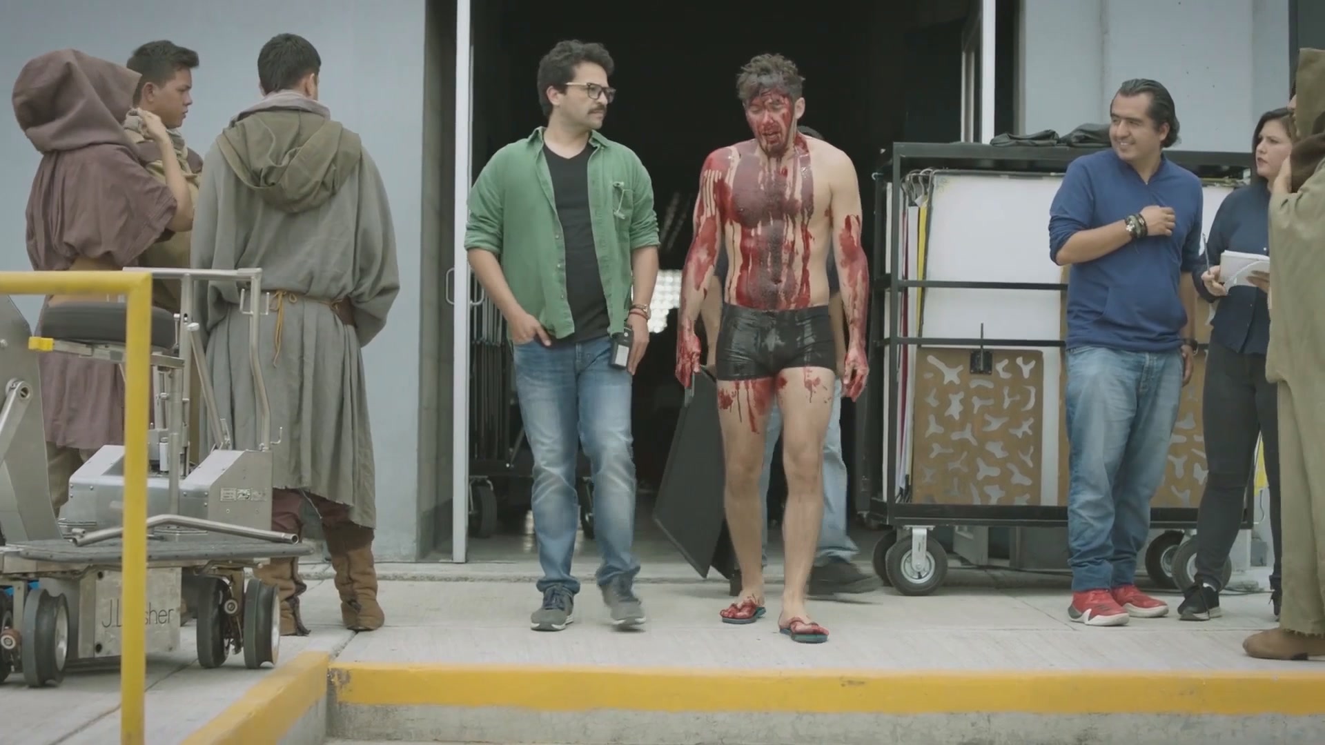 Как выжить, будучи одиноким 5 серия Как выжить, будучи одиноким 5 серия