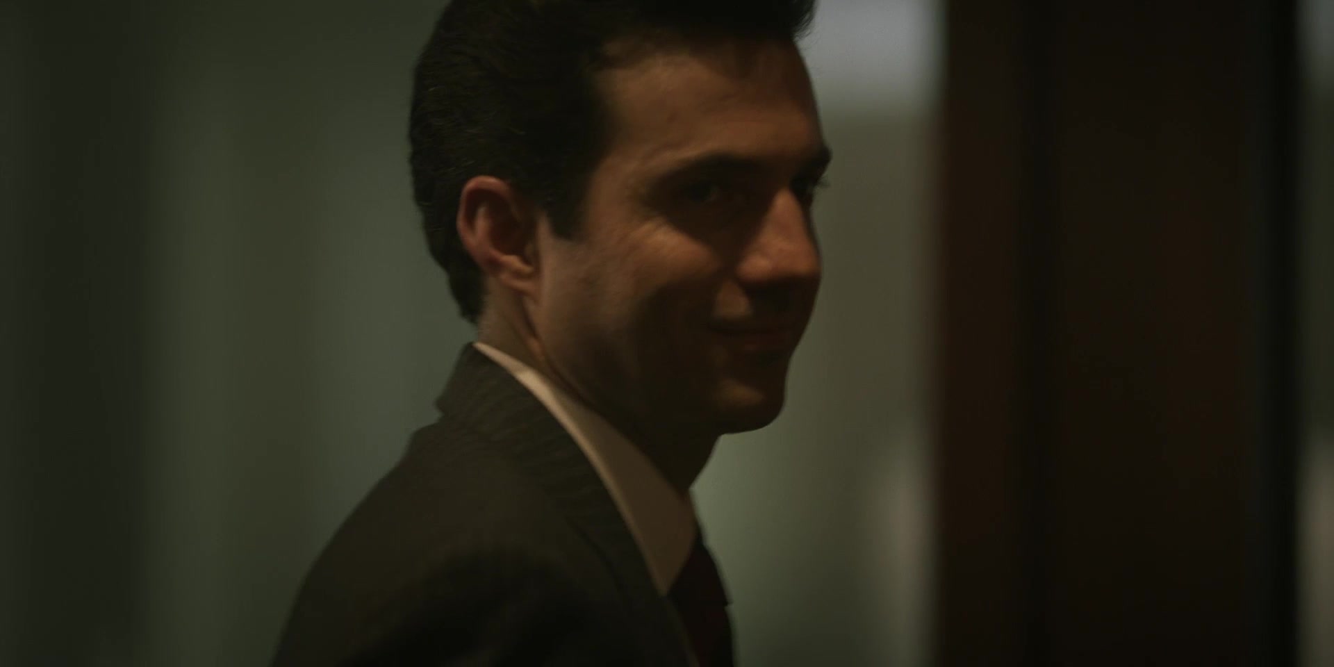 Луис Мигель: Сериал 3 серия Луис Мигель: Сериал 3 серия