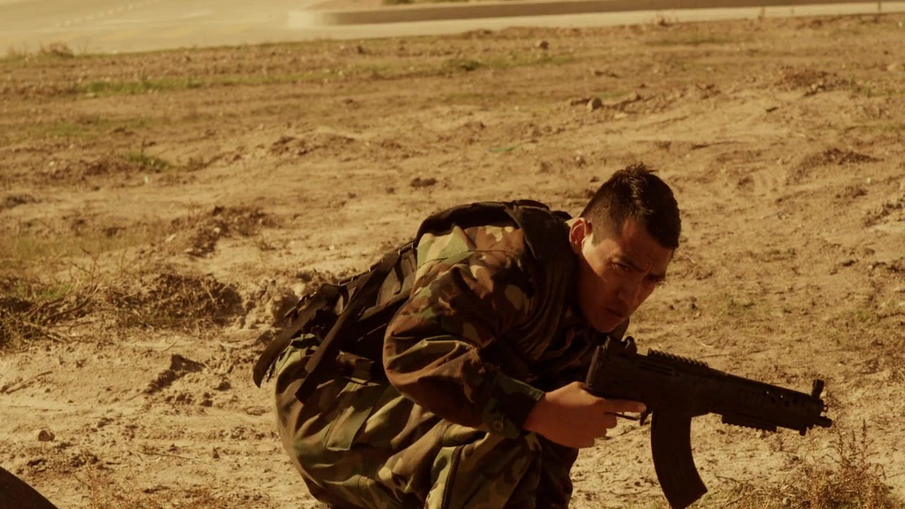 Неизвестный: История Чоло Адриано (2018) 1 серия