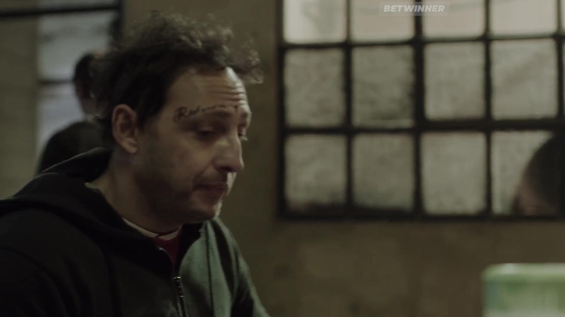 Маргинал 1 серия