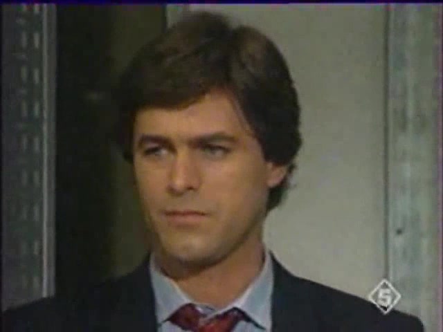 Первая любовь 10 серия Первая любовь 10 серия