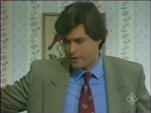 Первая любовь 107 серия Первая любовь 107 серия