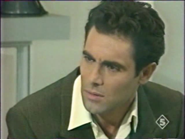 Первая любовь 108 серия Первая любовь 108 серия