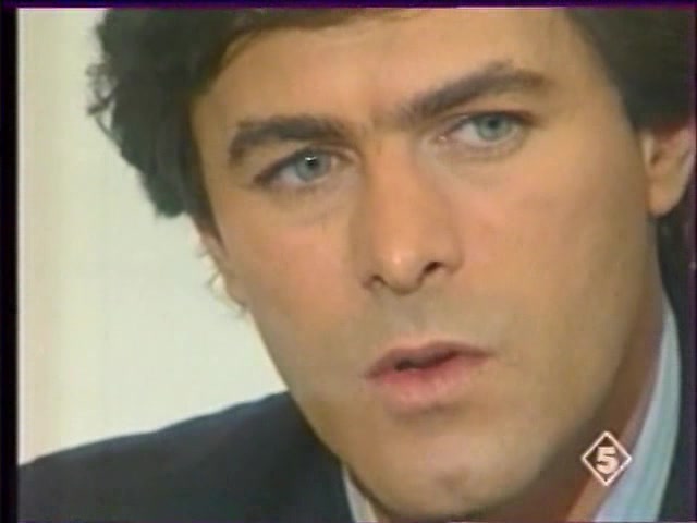 Первая любовь 11 серия Первая любовь 11 серия