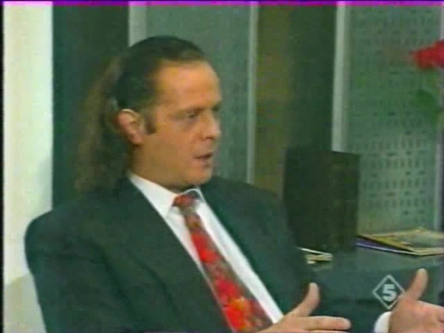 Первая любовь 114 серия Первая любовь 114 серия