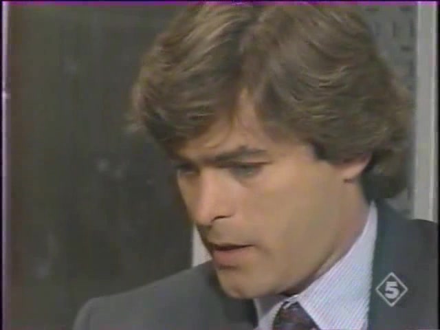 Первая любовь 74 серия Первая любовь 74 серия