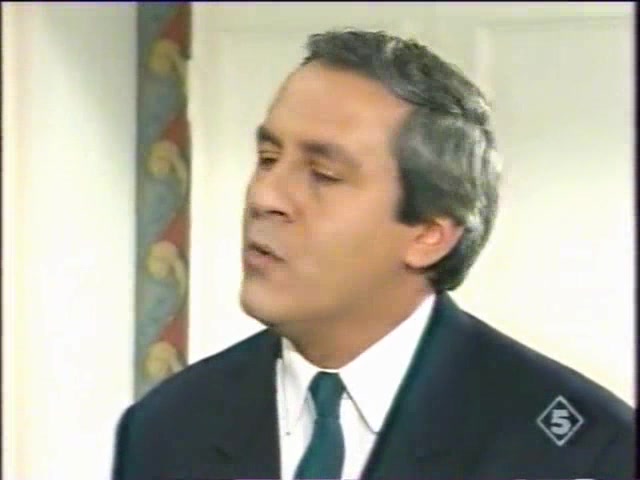 Первая любовь 98 серия Первая любовь 98 серия