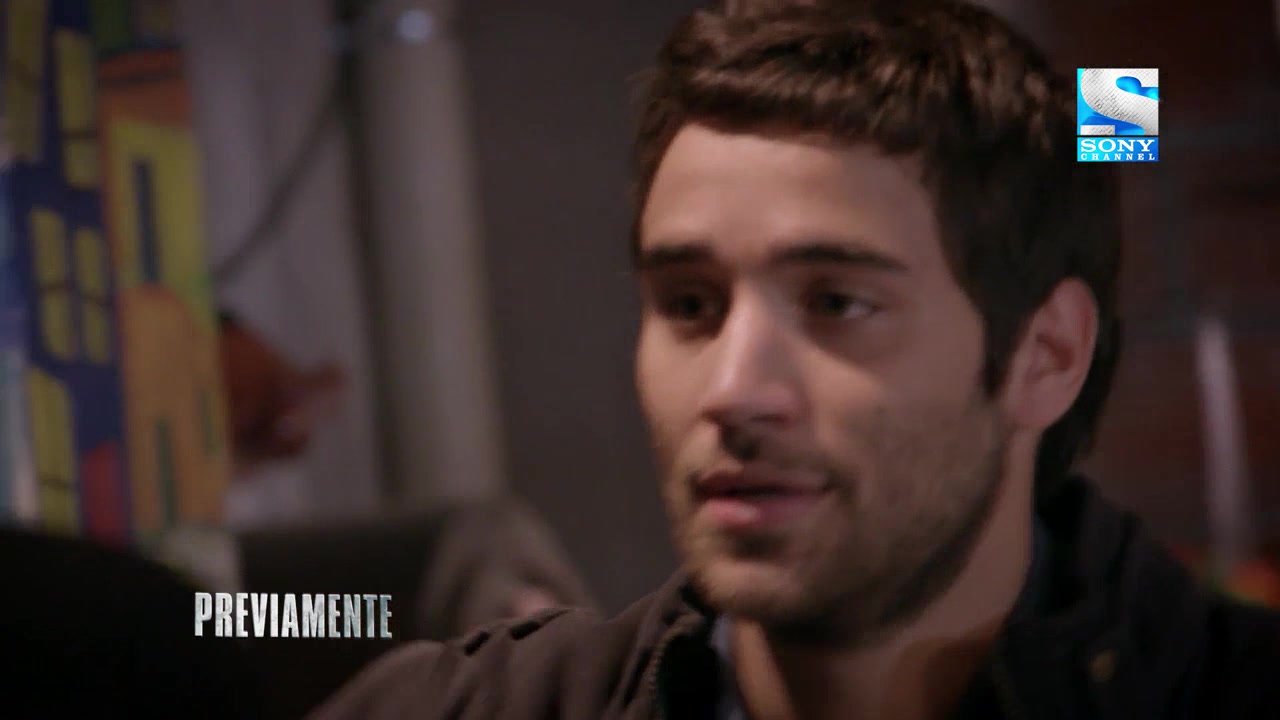 Среди каннибалов (2015) 12 серия