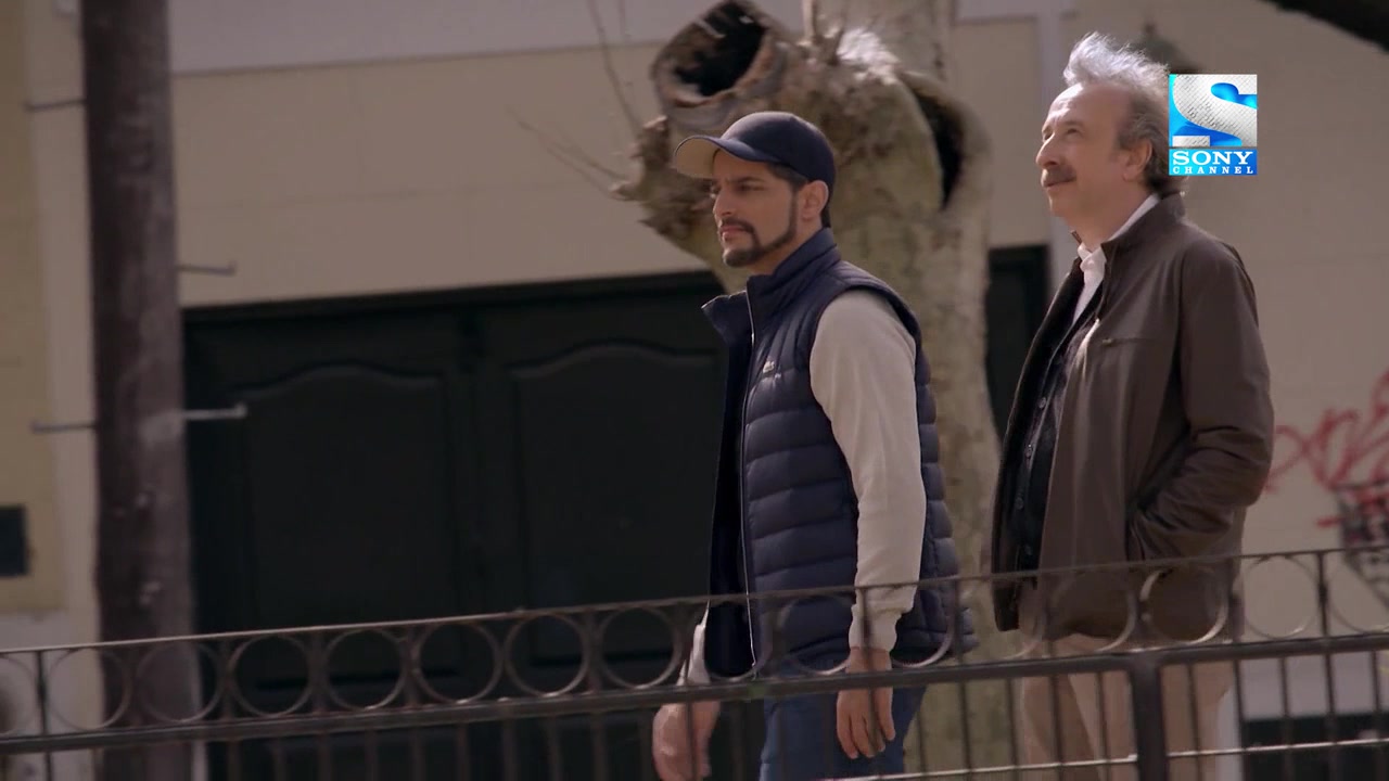 Среди каннибалов 54 серия Среди каннибалов 54 серия