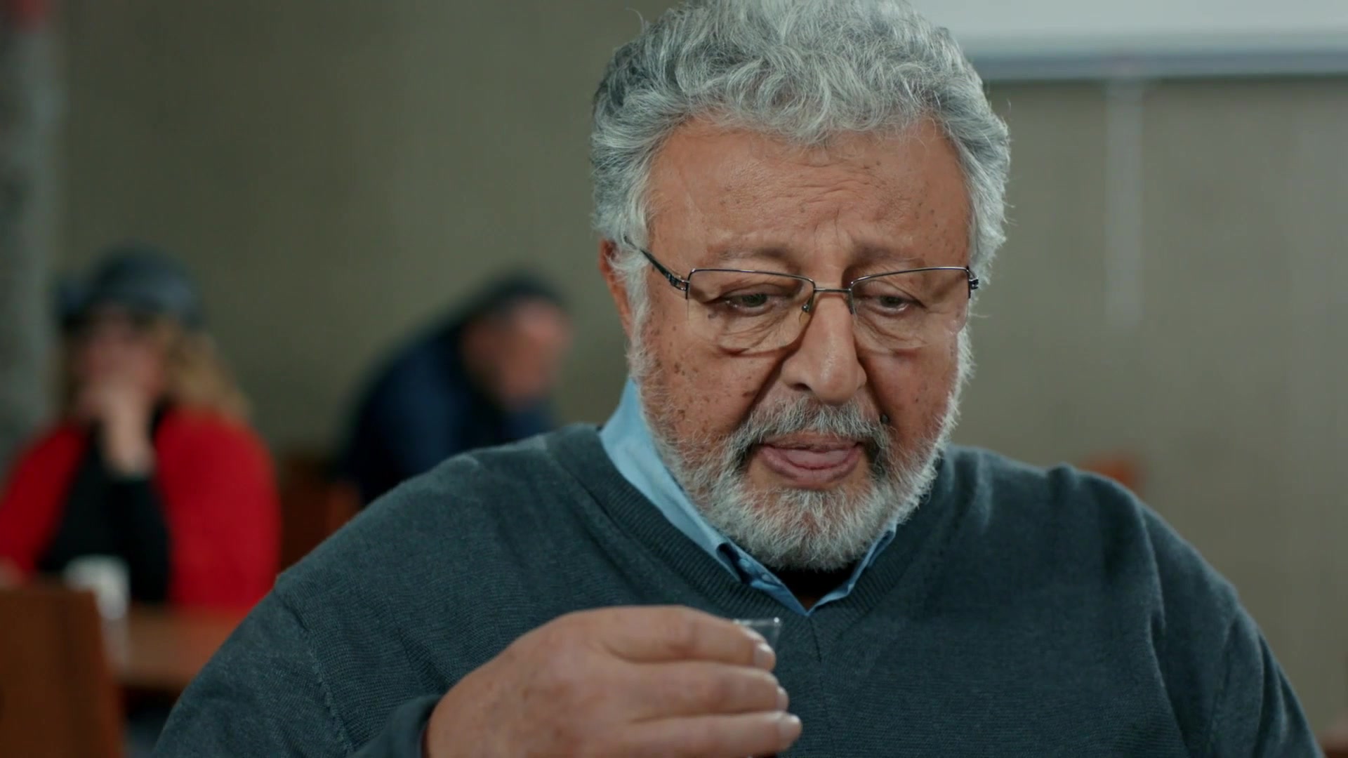 Любовь не понимает слов 74 серия Любовь не понимает слов 74 серия