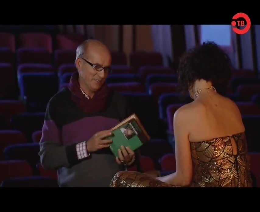 Первая леди 9 серия