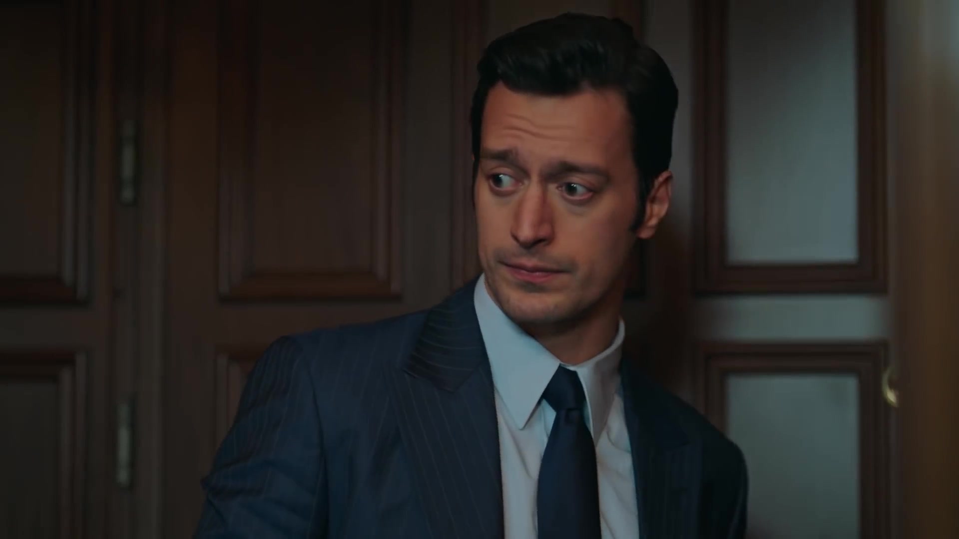 Девушка за стеклом 18 серия Девушка за стеклом 18 серия