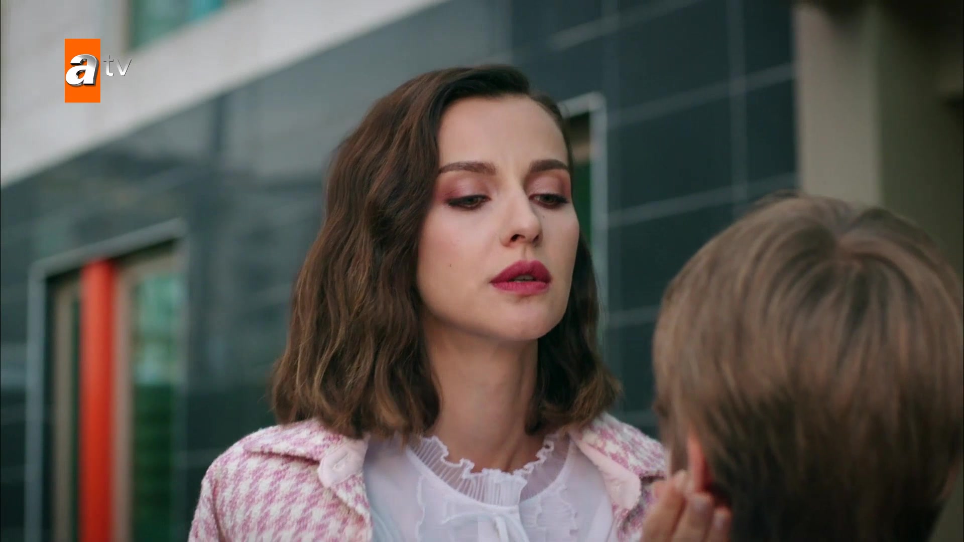 Беда на голову 1 серия Беда на голову 1 серия