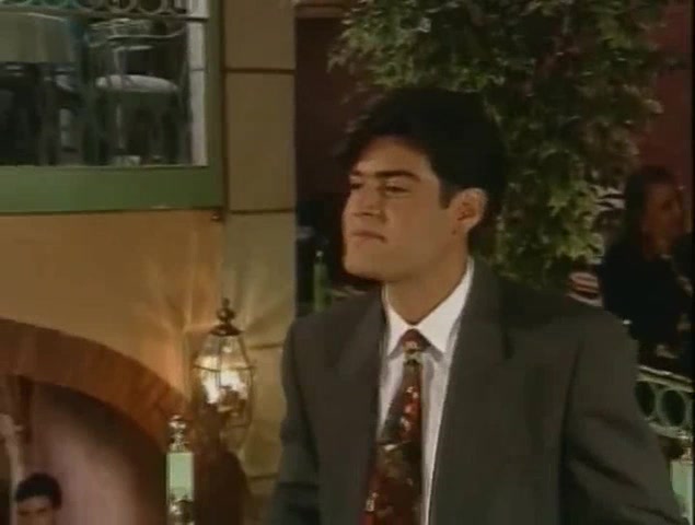 Лловизна 8 серия