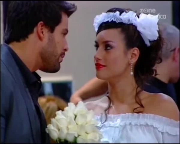 Сальвадор — спаситель женщин 34 серия Сальвадор — спаситель женщин 34 серия