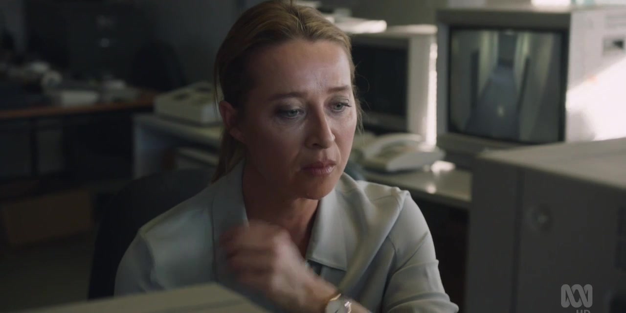 Без гражданства 3 серия Без гражданства 3 серия