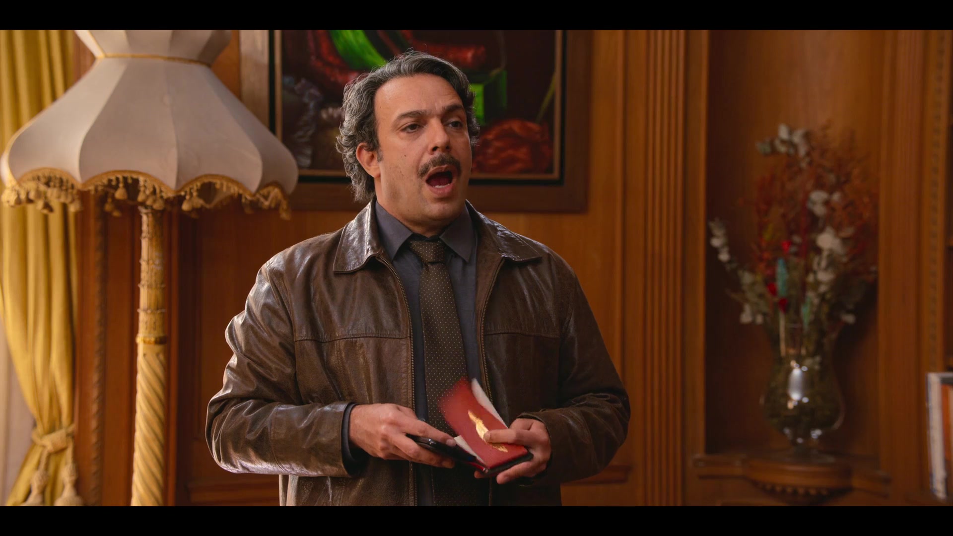 Не вызывая подозрений 2 серия Не вызывая подозрений 2 серия