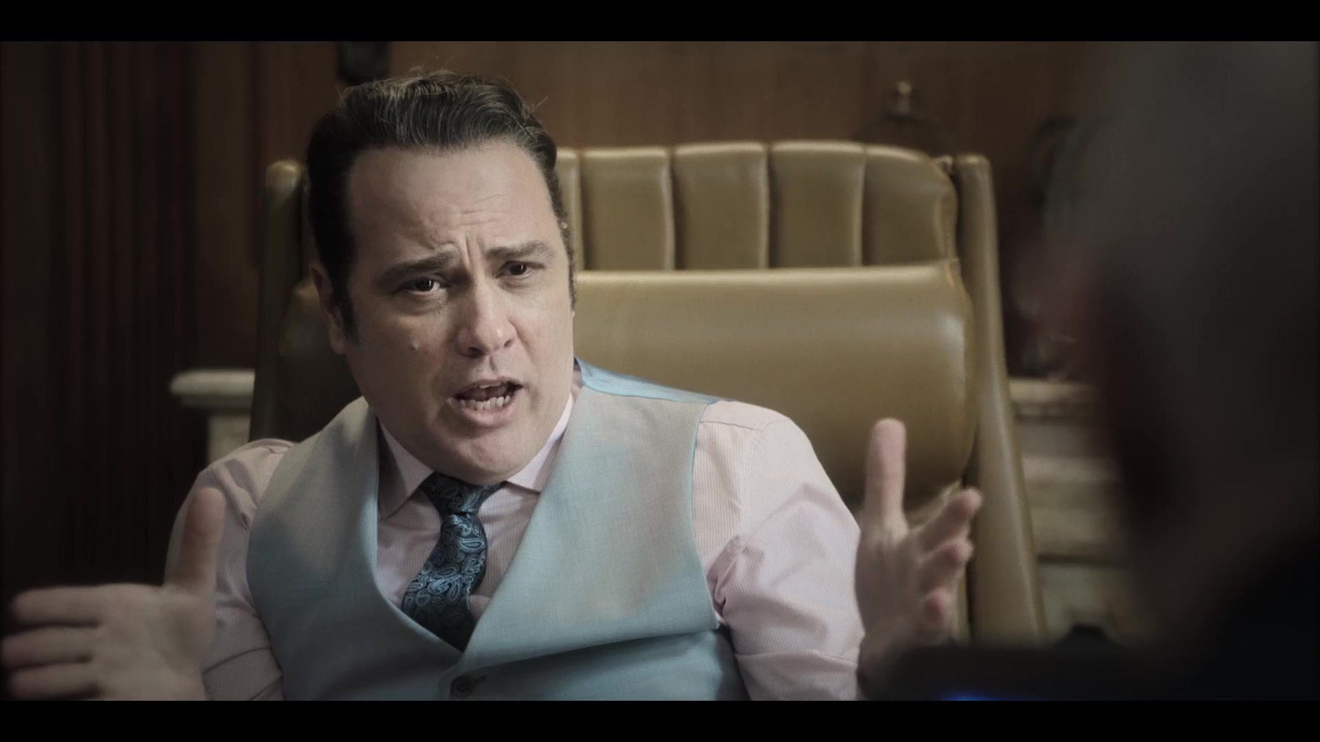 Не вызывая подозрений 3 серия Не вызывая подозрений 3 серия