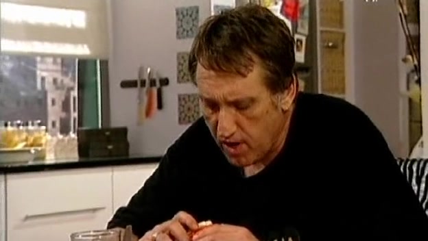 Между строк 22 серия