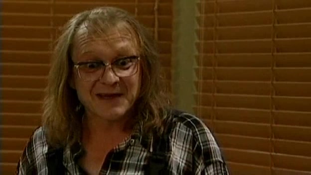 Между строк 27 серия