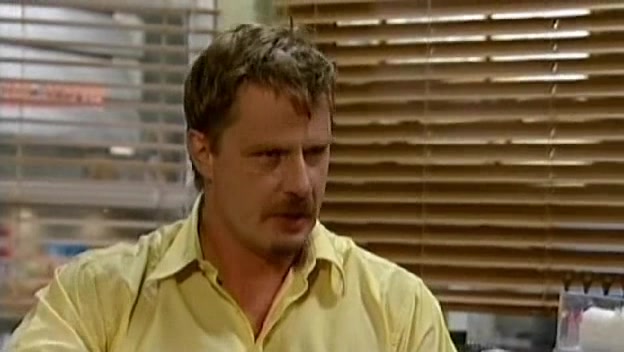 Между строк 45 серия