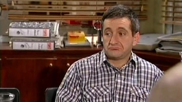 Между строк 8 серия