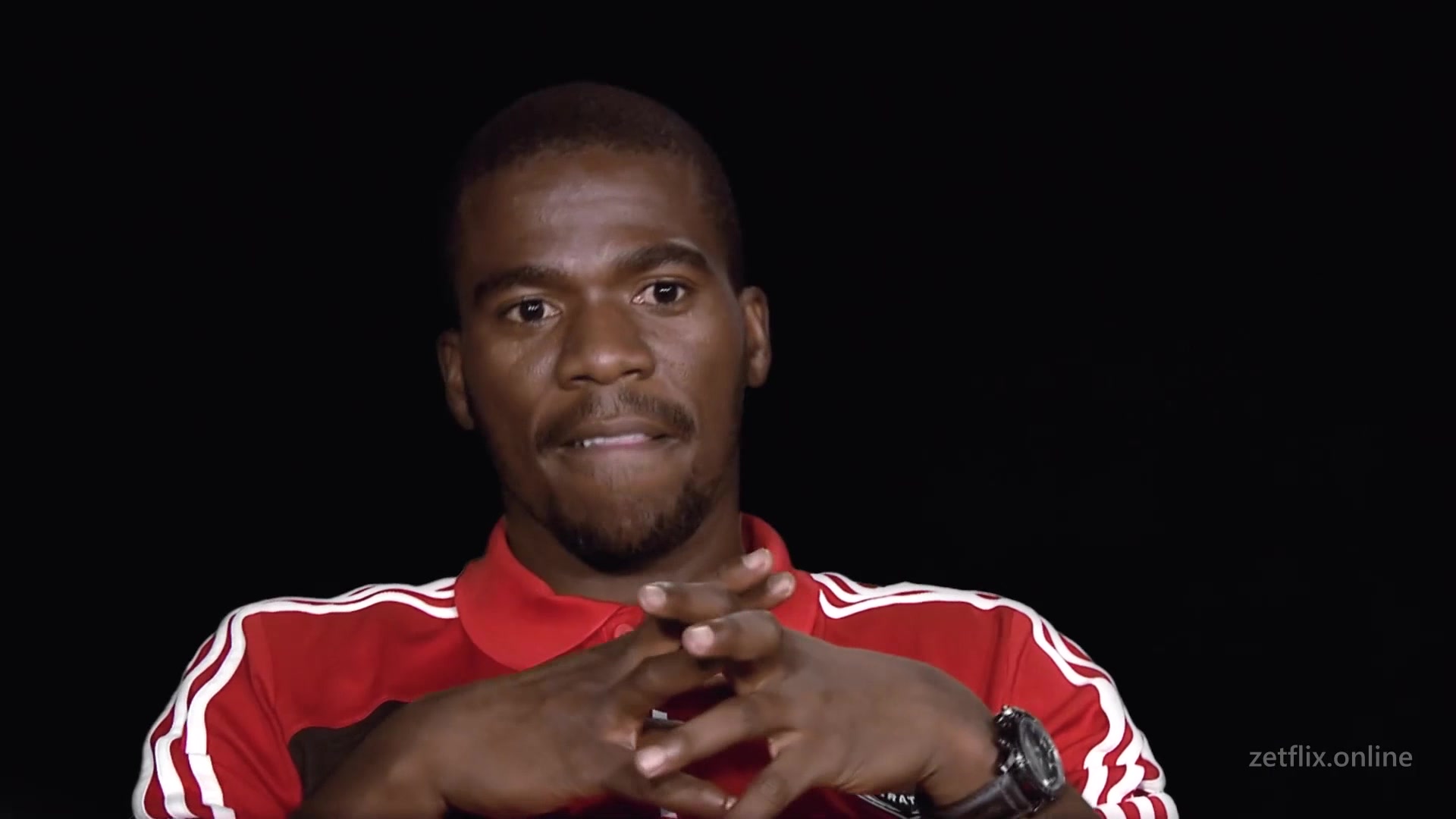 Сензо Мейива: убийство знаменитого футболиста 1 серия Сензо Мейива: убийство знаменитого футболиста 1 серия