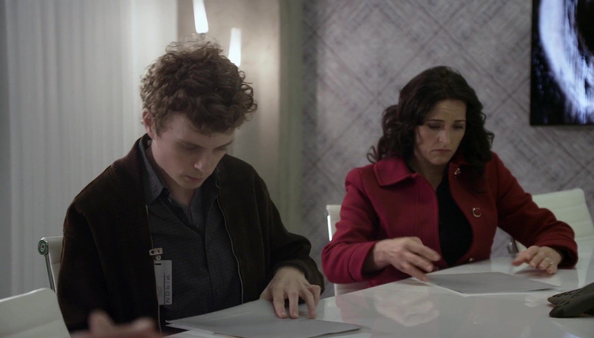 Континуум 3 серия Континуум 3 серия