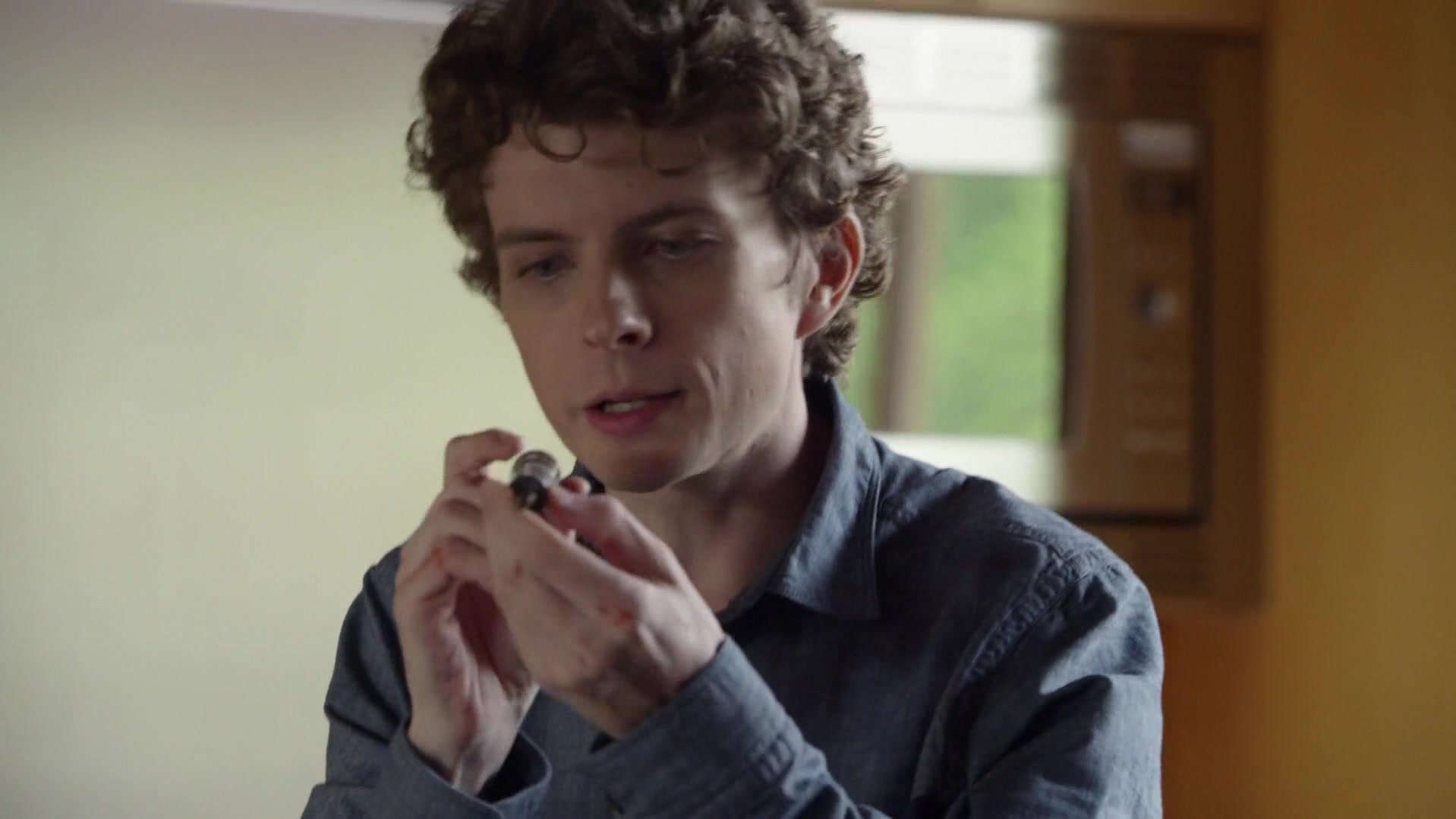 Континуум 2 серия Континуум 2 серия