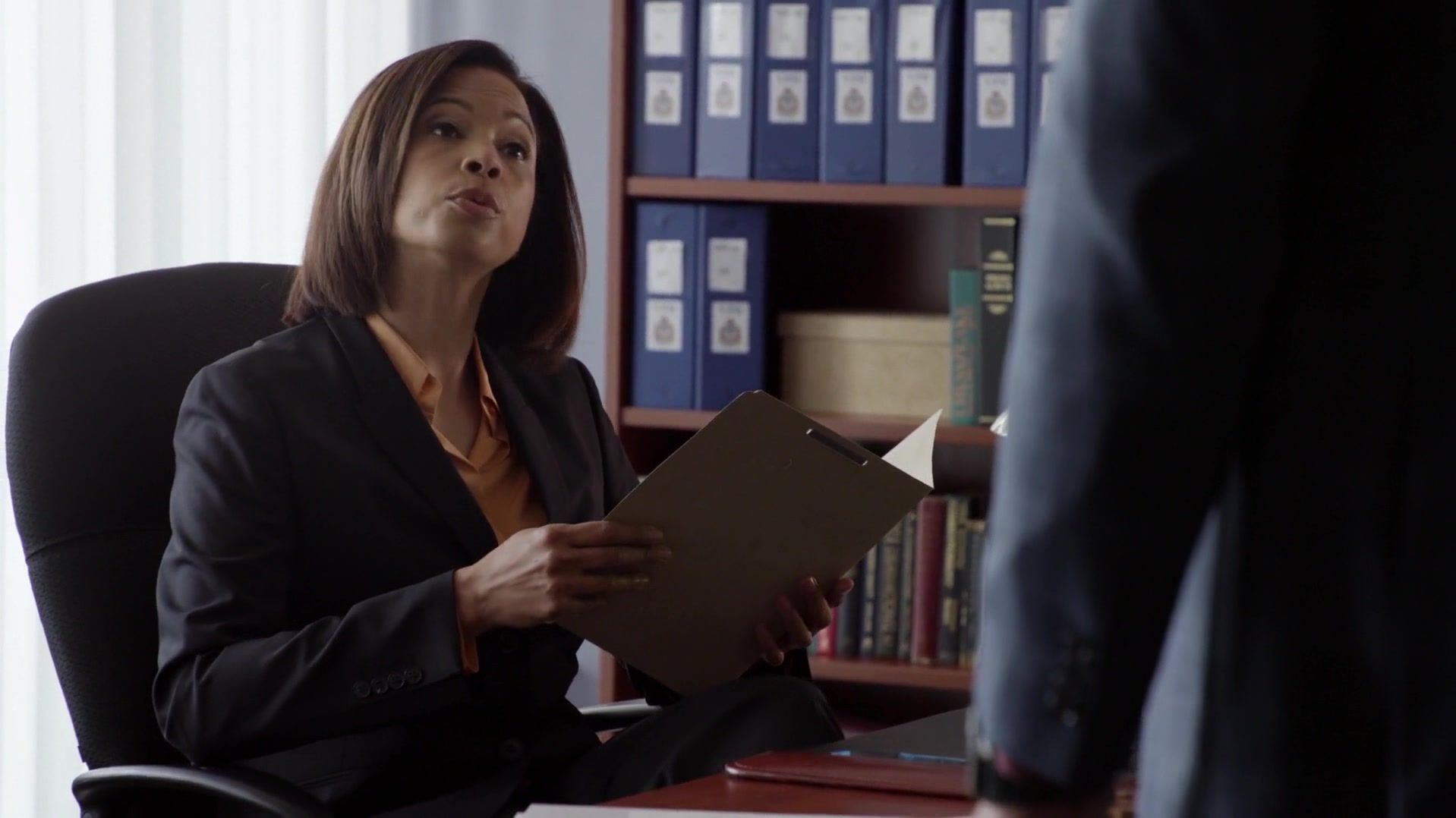 Континуум 5 серия Континуум 5 серия