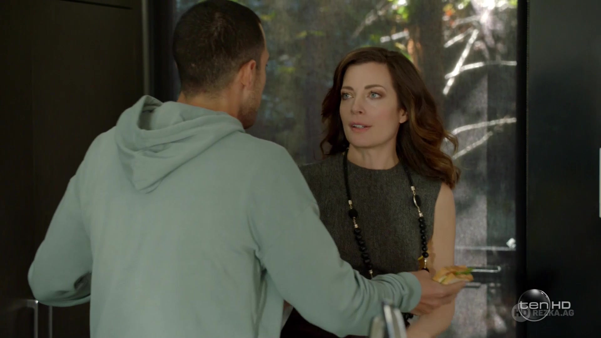 Играть по-крупному (2018) 6 серия