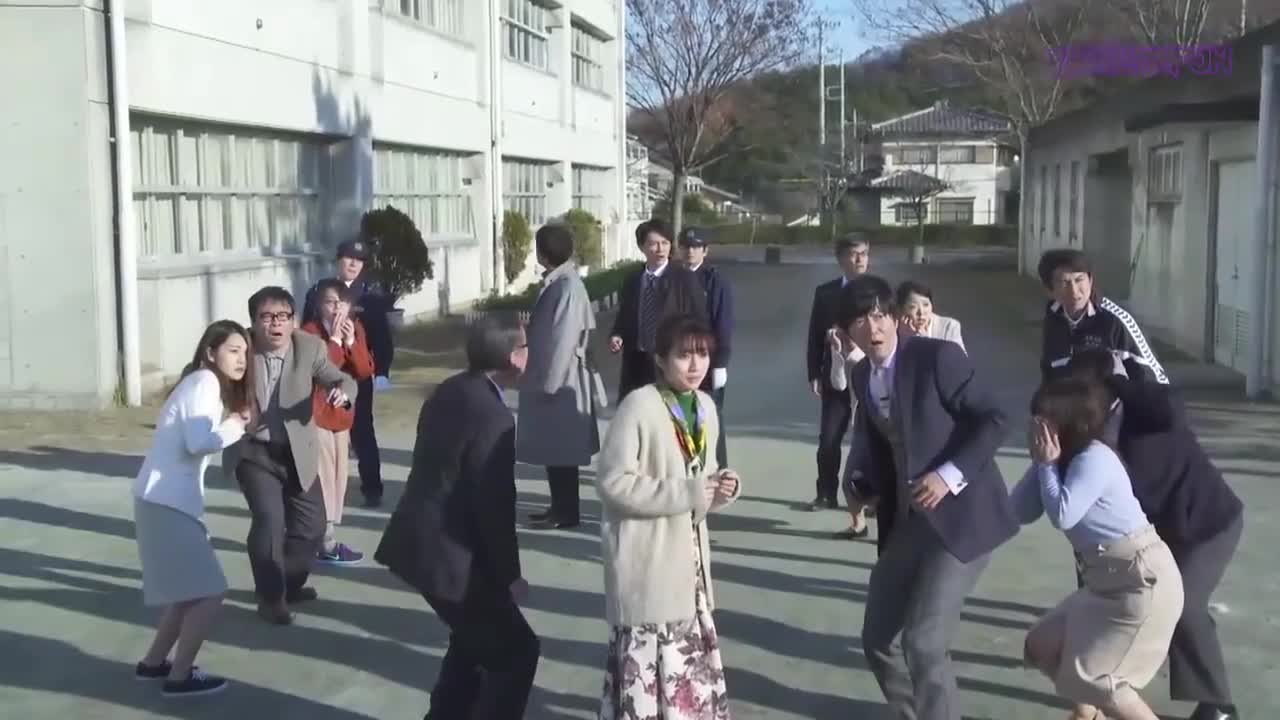 3А класс, с этого момента вы в заложниках 1 серия