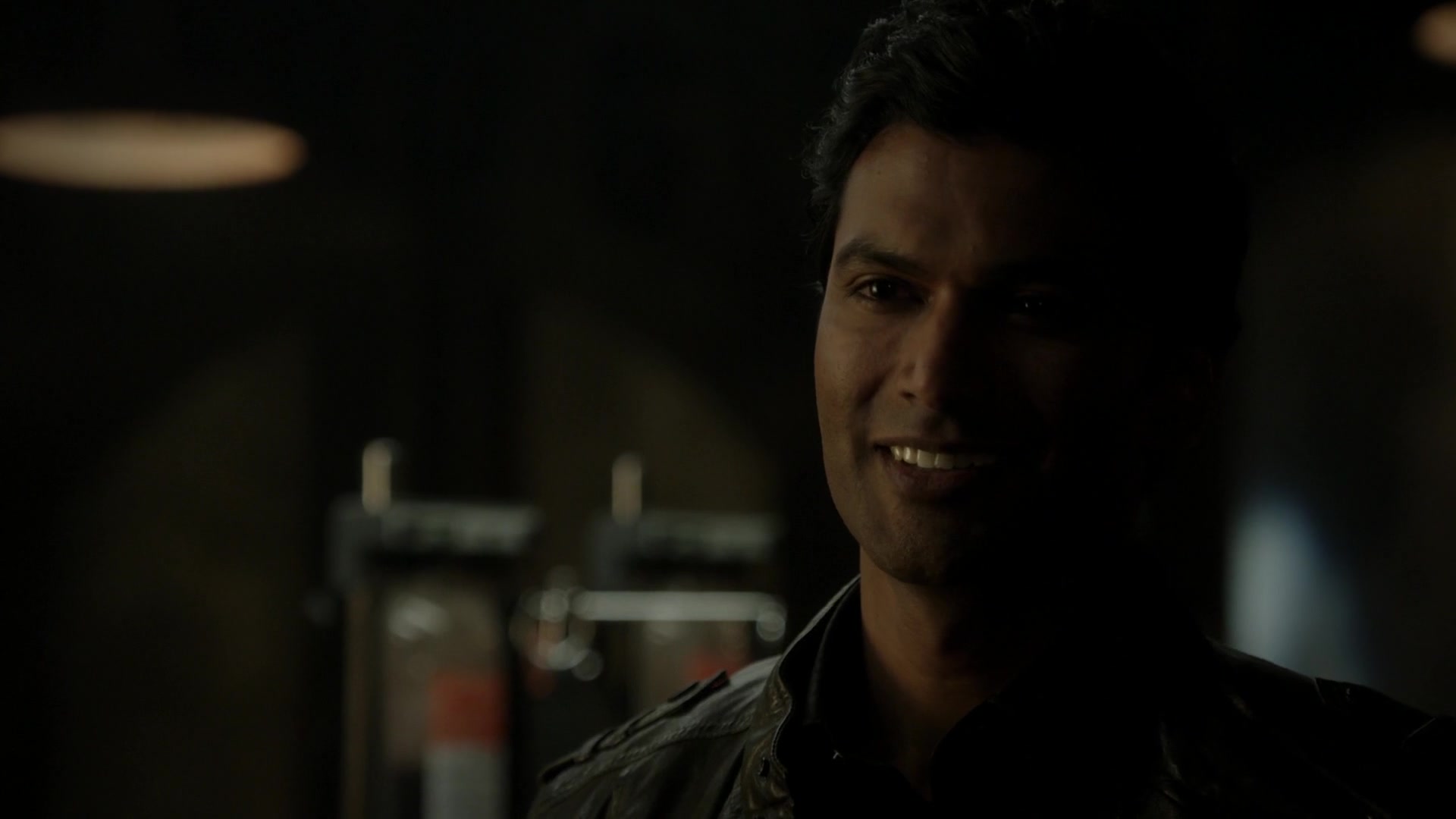 Красавица и чудовище (2012) 13 серия