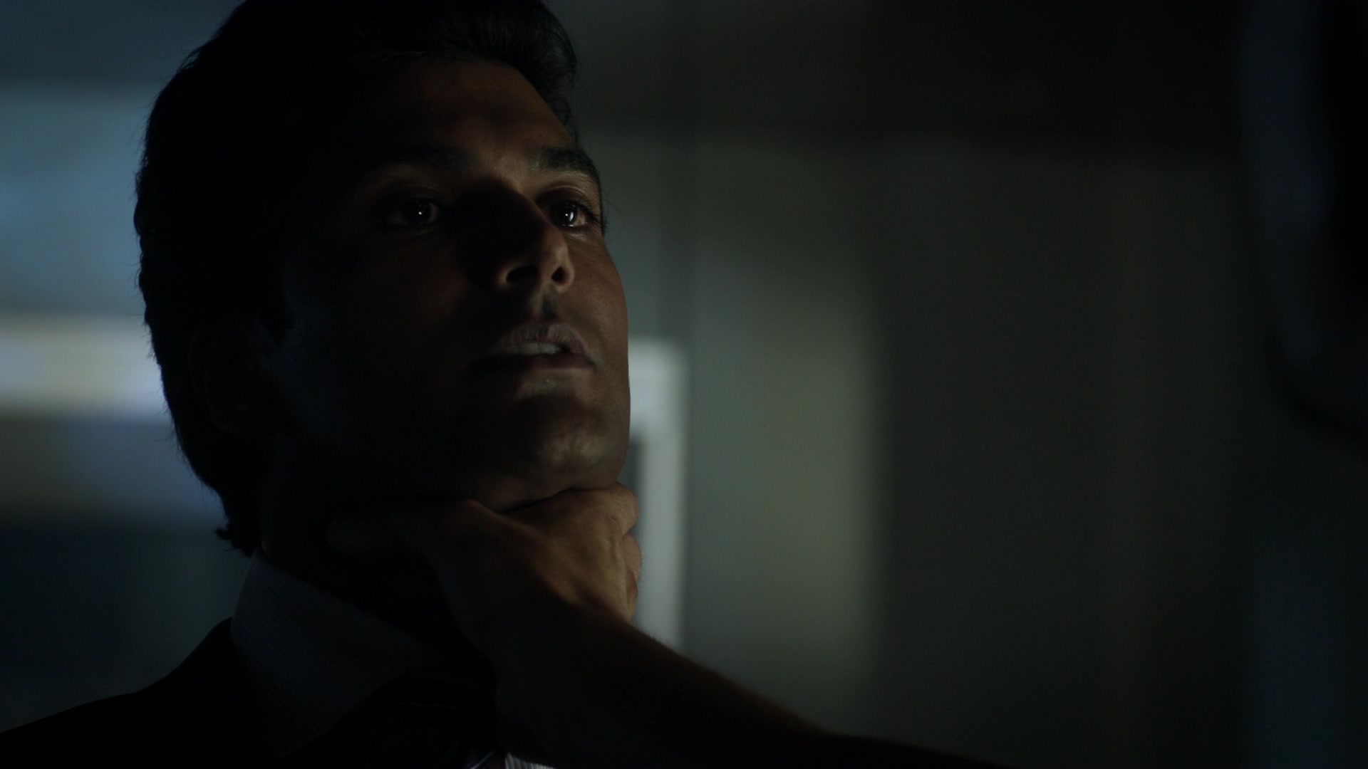 Красавица и чудовище (2012) 4 серия