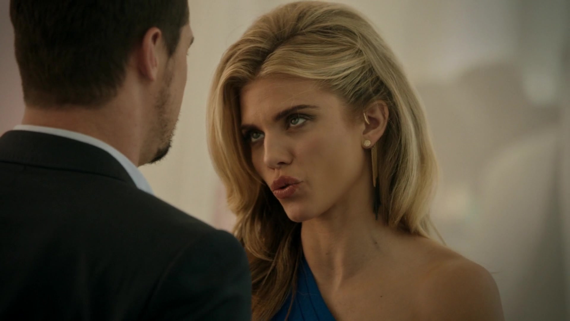 Красавица и чудовище 8 серия Красавица и чудовище 8 серия