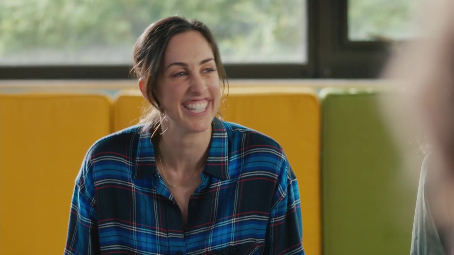 Работающие мамы 1 серия Работающие мамы 1 серия