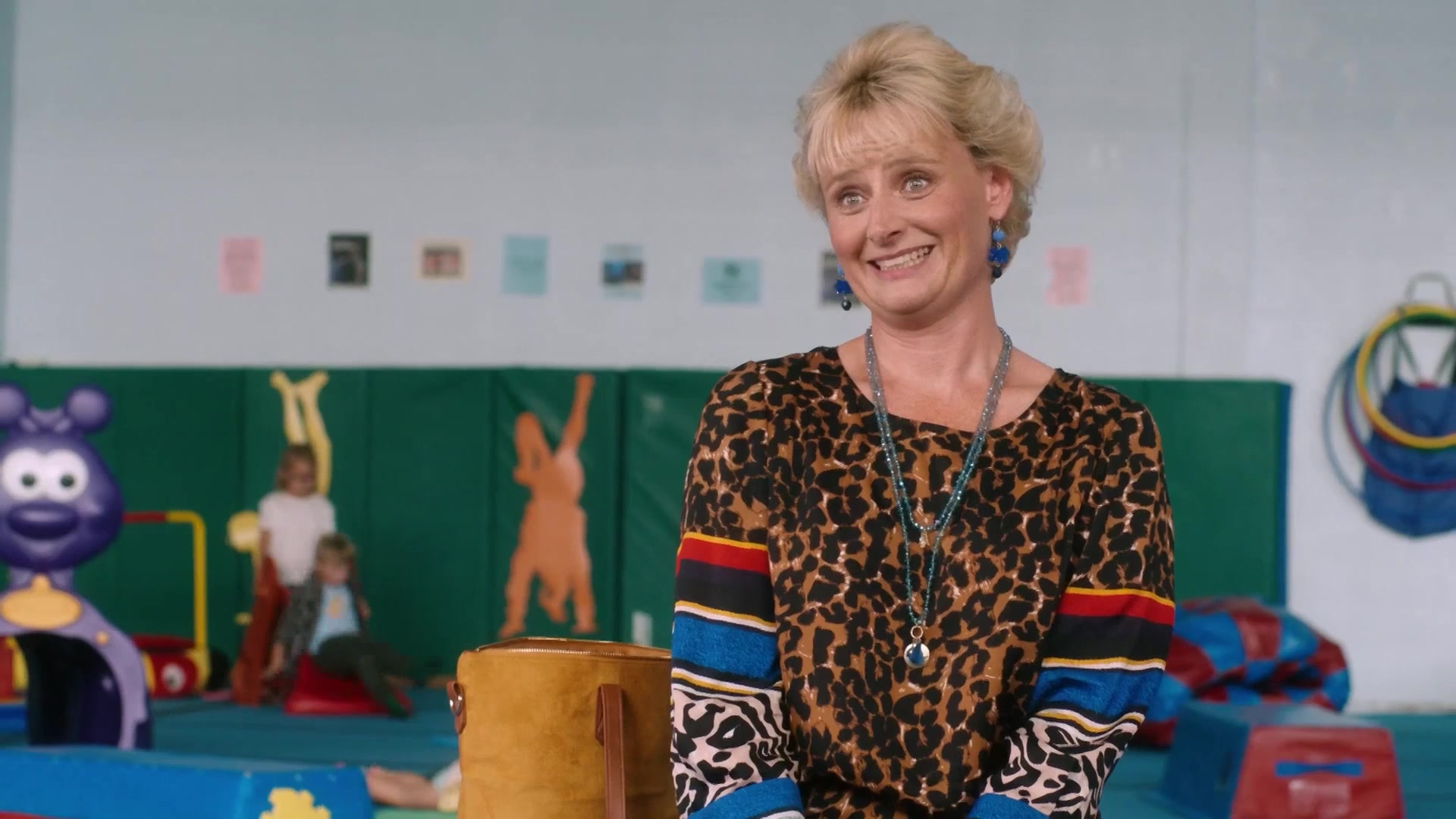 Работающие мамы (2017) 4 серия