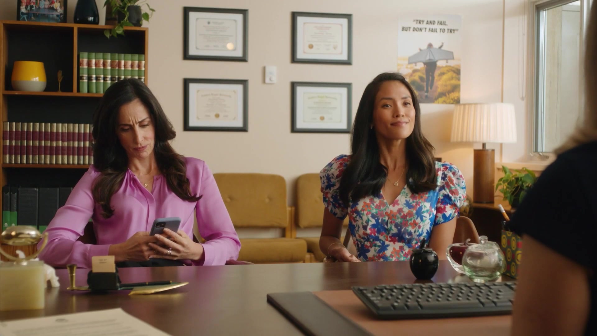 Работающие мамы 9 серия