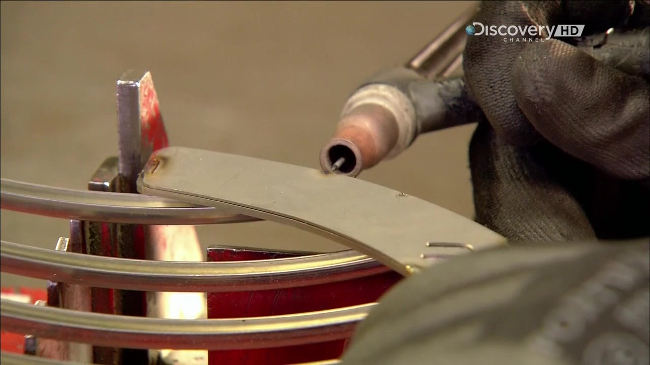 Как это устроено: Автомобили мечты 1 серия Как это устроено: Автомобили мечты 1 серия