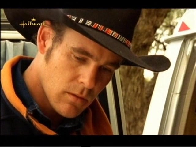 Дочери Маклеода (2001) 1 серия