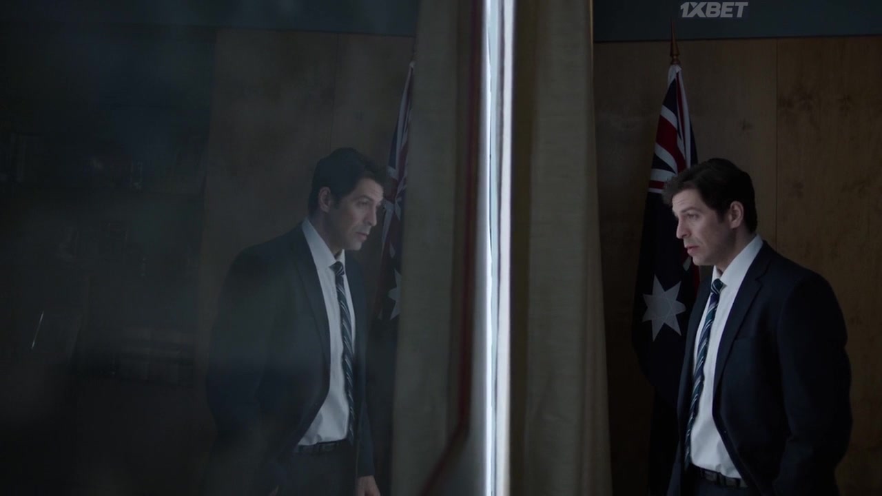 Тайный город (2016) 2 серия