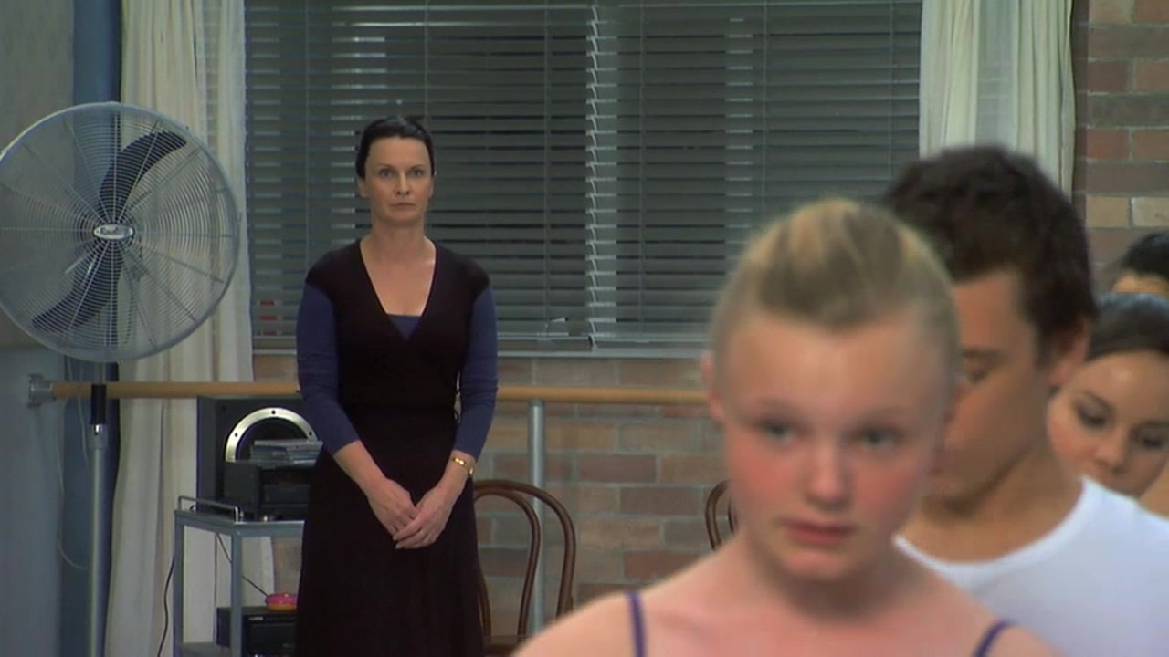 Танцевальная академия 18 серия Танцевальная академия 18 серия